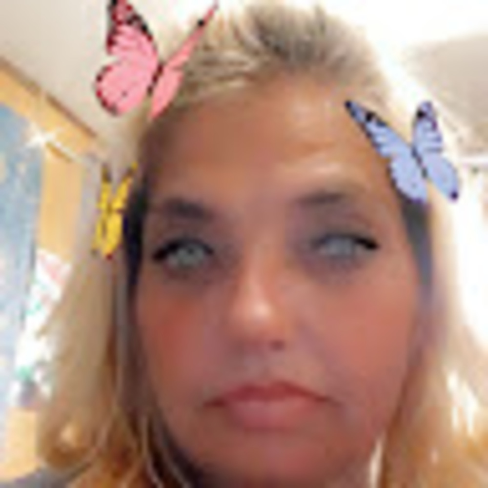 Meet your Posher, Denise